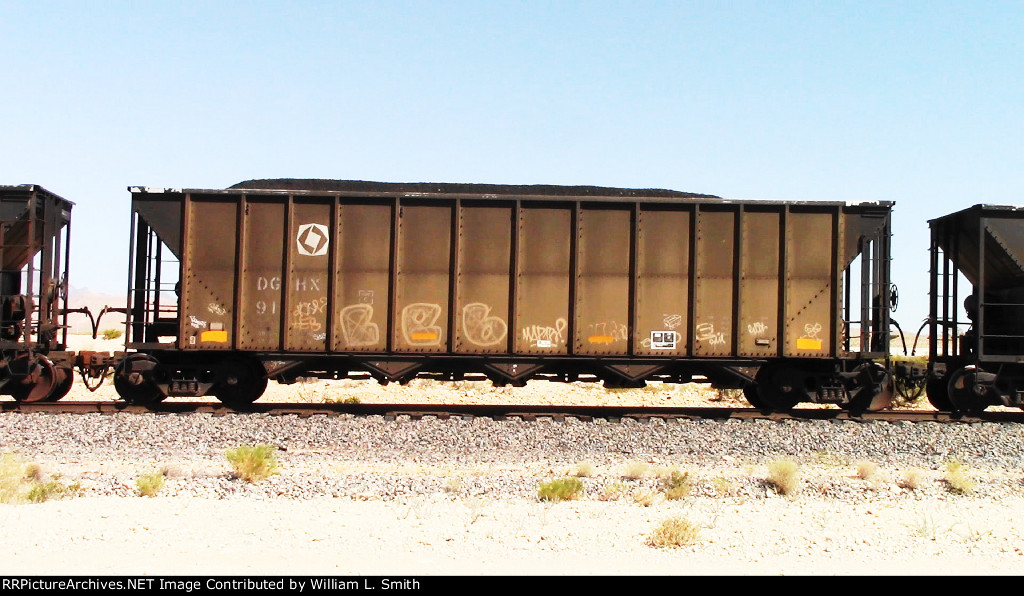 WB Unit Loaded Hooper Frt at Erie NV W-Pshr -43